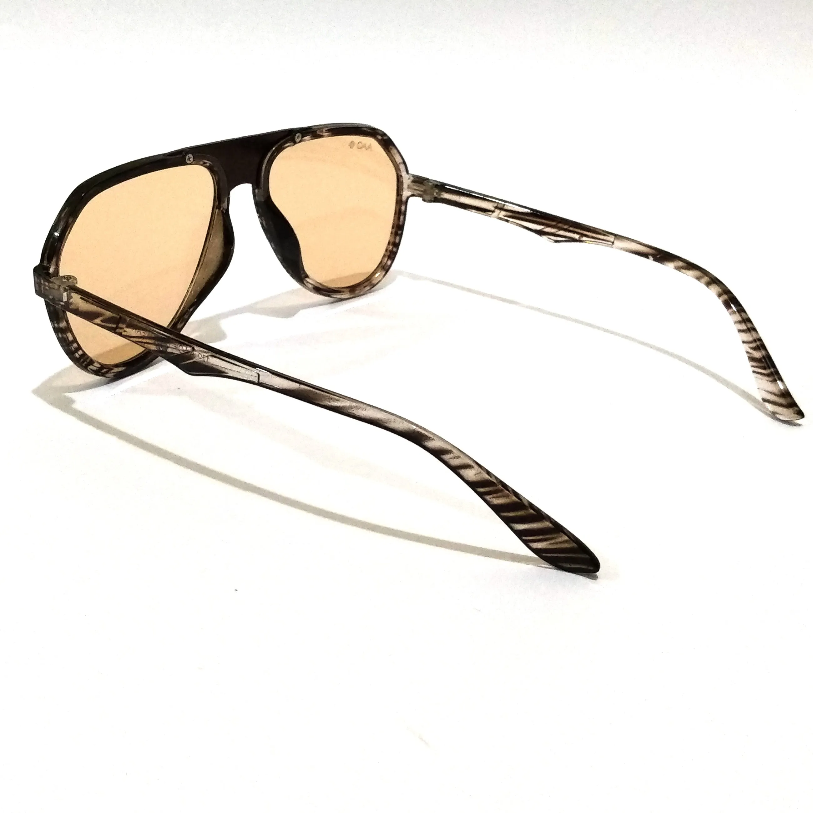Brown Gradient Aviators Sunglasses For Men AA170BR